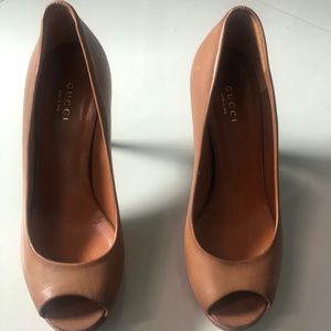 Gucci heals like new